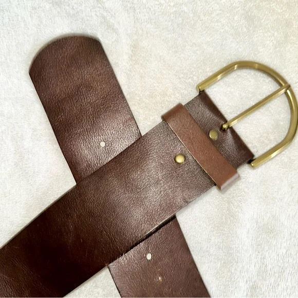 SOLD - Vintage Banana Republic Wide Brown Leather Belt Solid Brass Buckle - Picture 3 of 9
